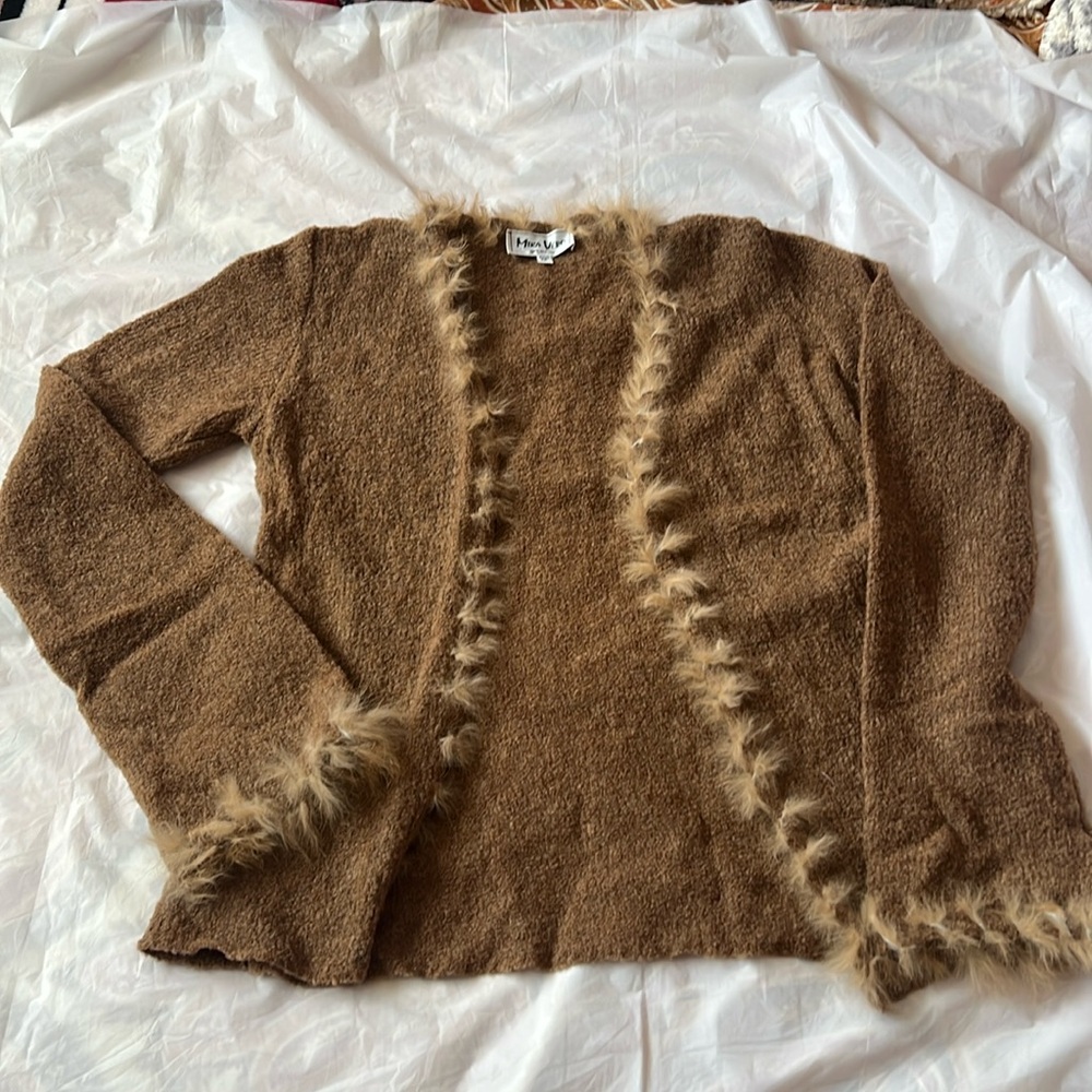 New Mika Vero women’s wool cardigan